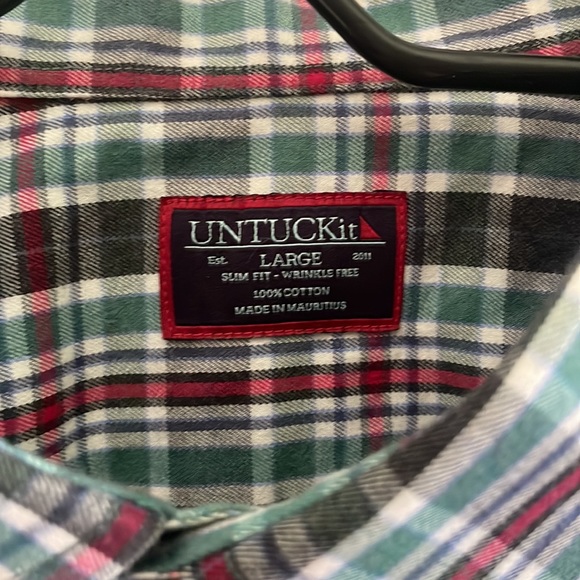 Untuckit button down - Picture 2 of 2